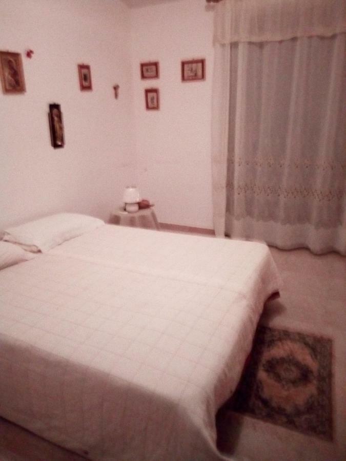 Sperone Otel Mandra Capreria Dış mekan fotoğraf